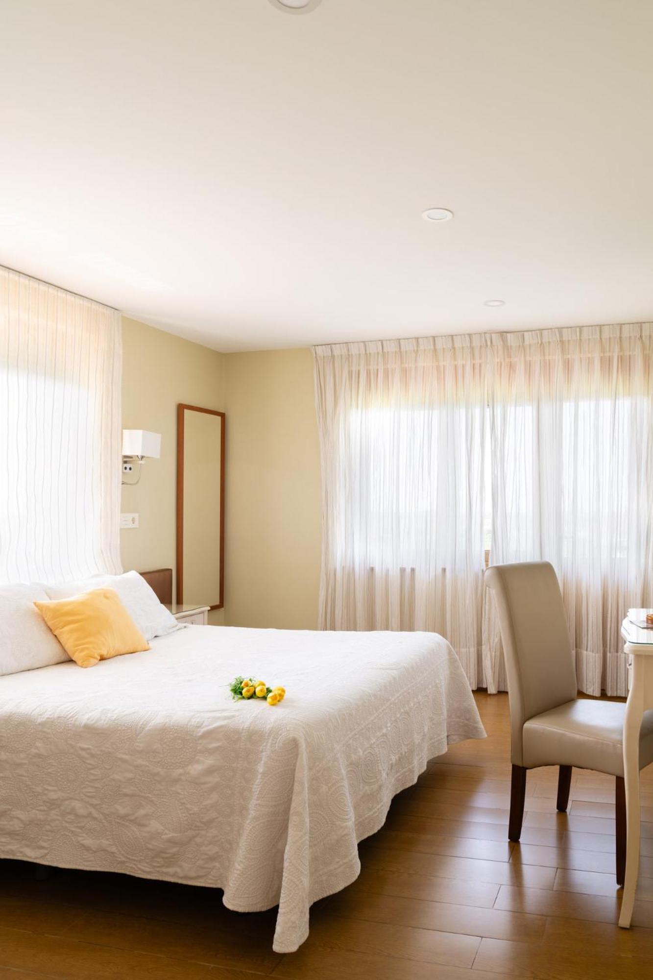 Hotel El Pinar Villapedre Kültér fotó